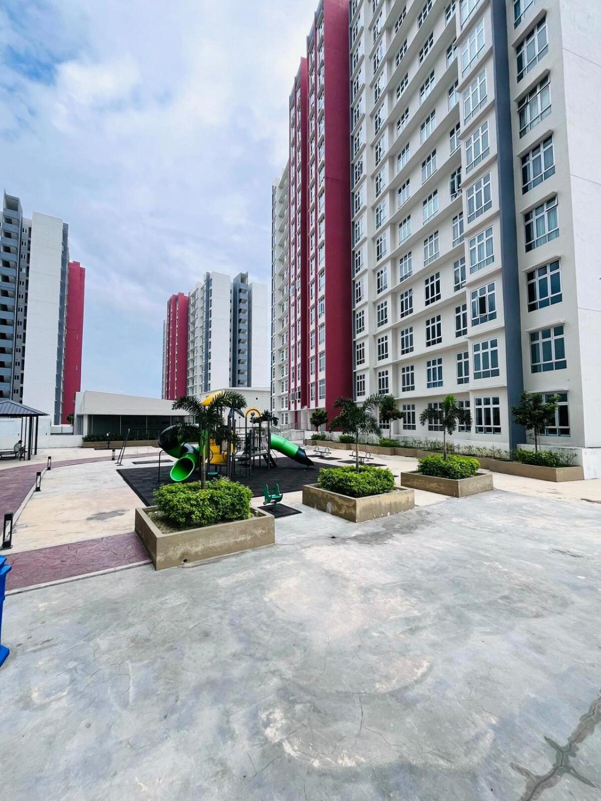 Ct Hillcrest Loft *